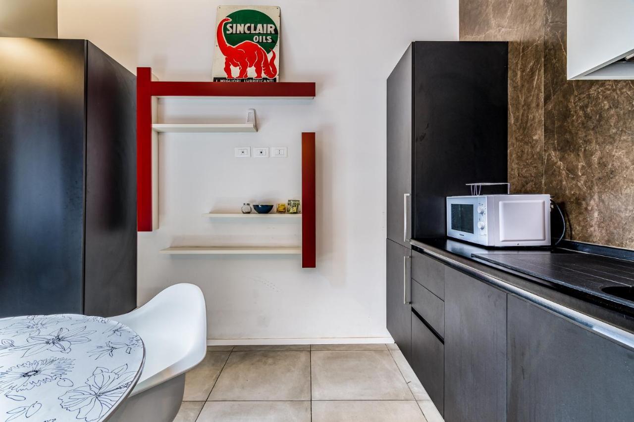 Studio Stazione Centrale Милано Екстериор снимка
